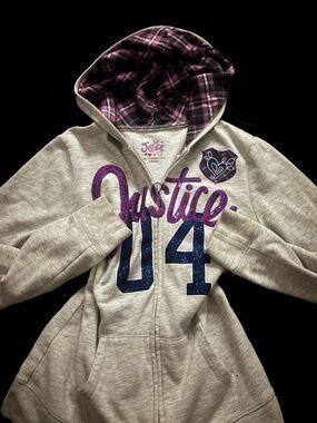 Vintage Silver Accent Justice Girls/Woman Light Grey & Plaid Flattering Zip-Up